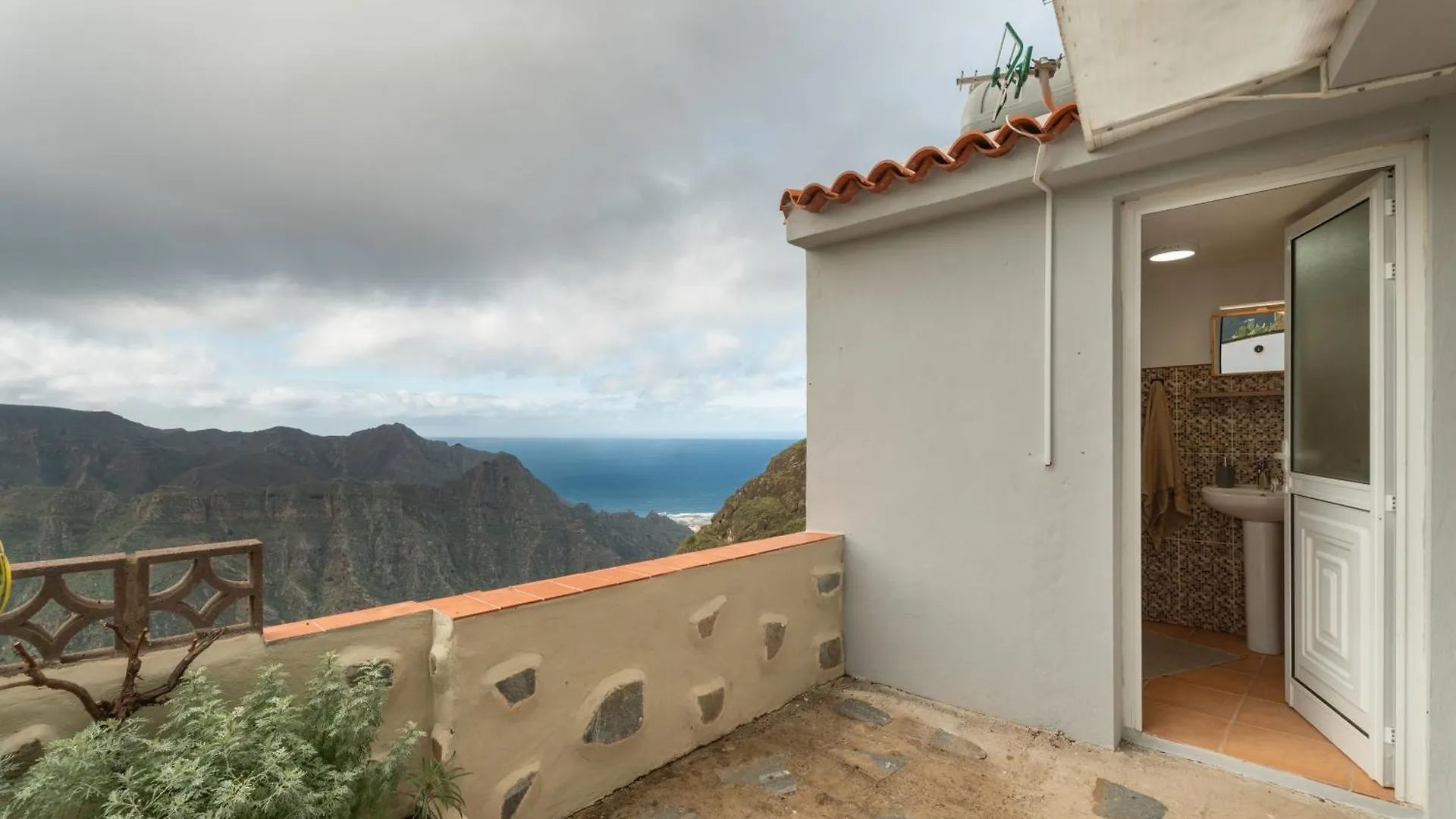 Casa Los Pinos Chinamada Spanien
